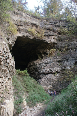 natural bridge at Grand Gulf State Park Missouri